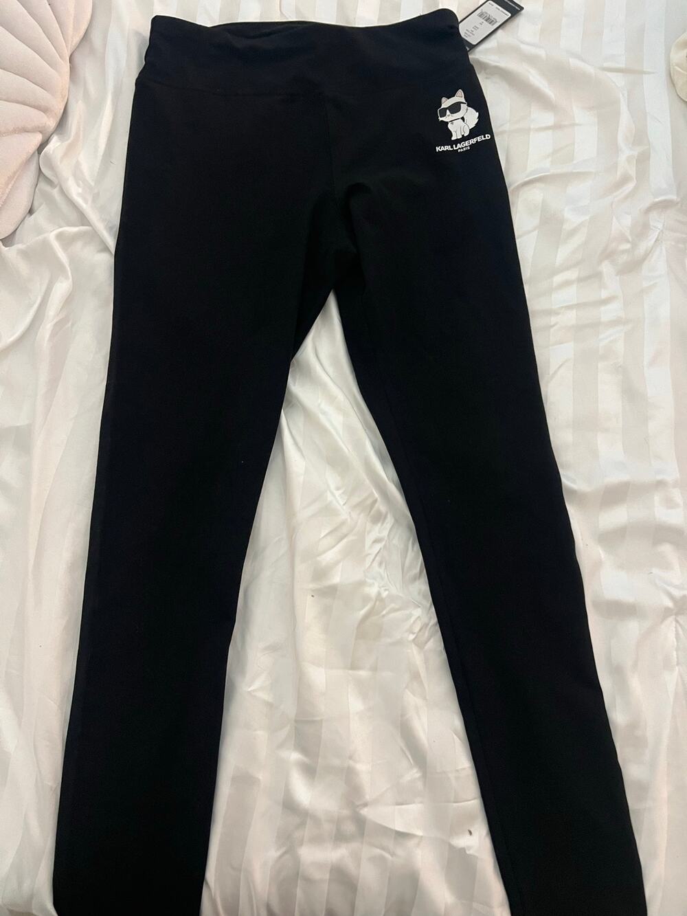 Karl Lagerfeld Paris Black High Rise Leggings – NWT 🖤